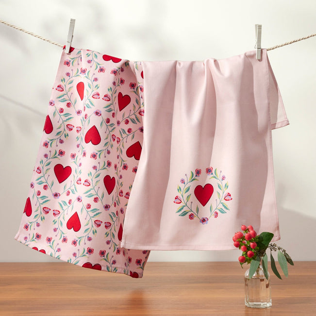 Dish Towel Set of 2-Imperial Hearts Pink-Image 1-Vera Bradley